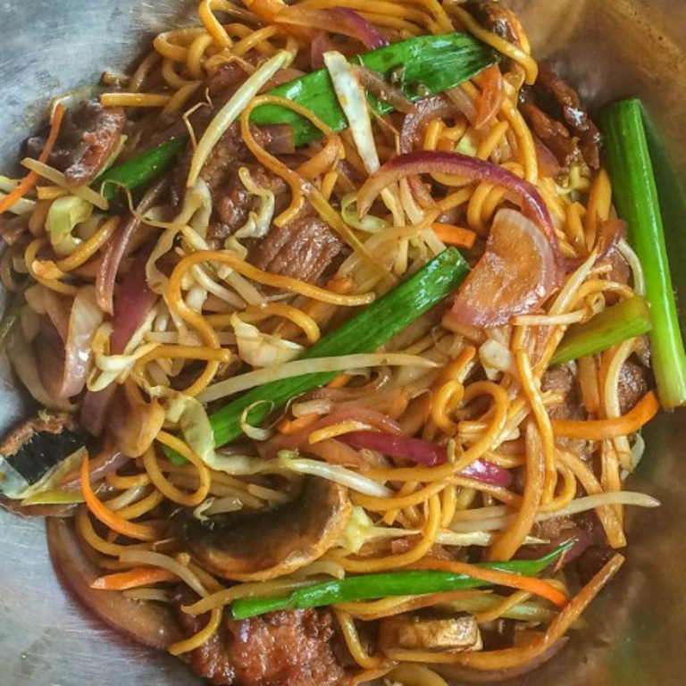 Savor our lo mein dishes